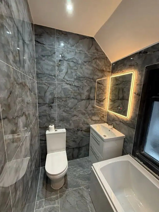 dark-marble-bathroom-led-ceiling-panel-bath-toilet-london-ods-plumbing-construction